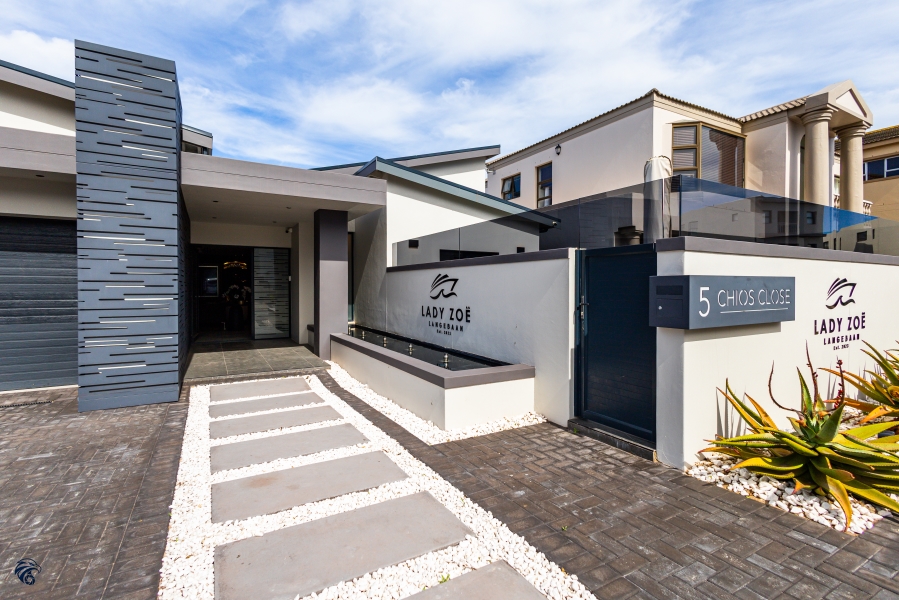 3 Bedroom Property for Sale in Calypso Beach Western Cape